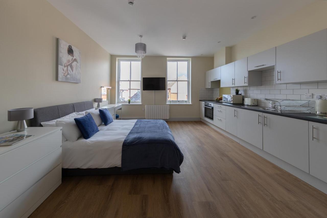 Apartment 7, Isabella House, Aparthotel, By Rentmyhouse Hereford Zewnętrze zdjęcie